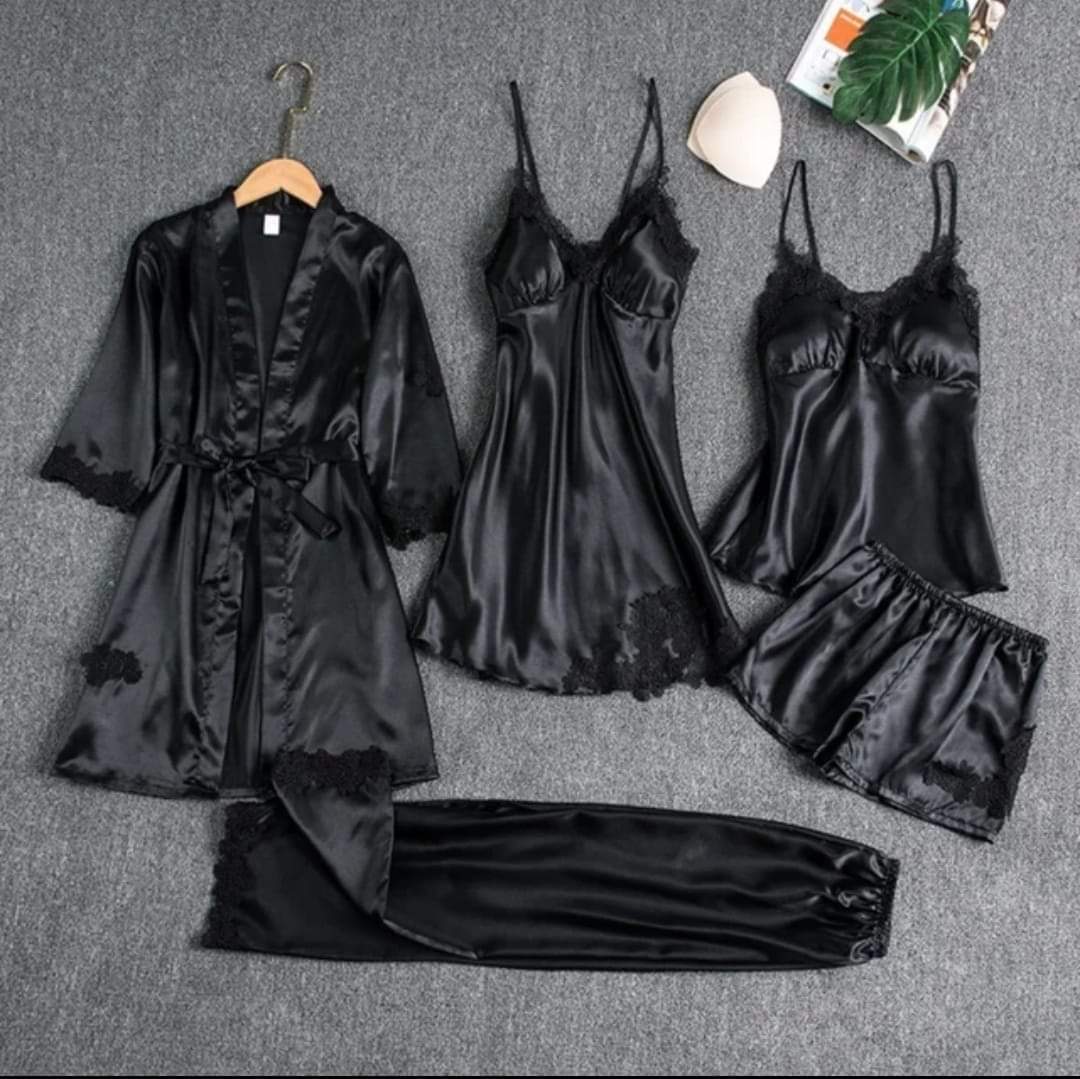 Yumi Nights 5-Piece Satin Lingerie Sleepwear Set – Black Lace Trim